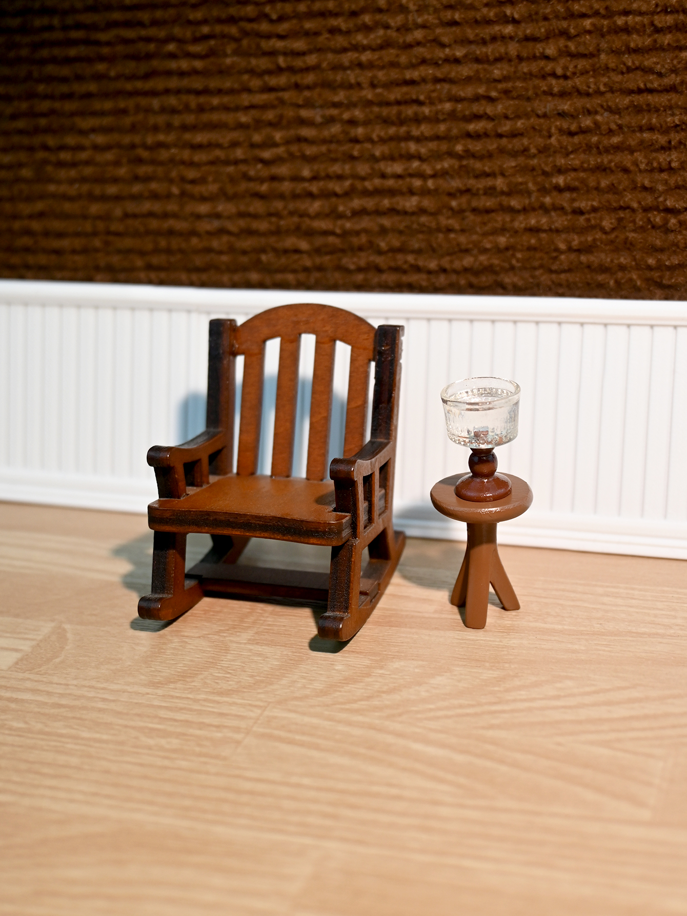 Miniature Rocking Chair, Minia – обзор и цена Photography Lighting Products